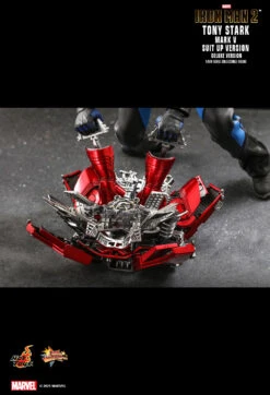 Tony Stark Mark V Suit Up Version "Deluxe Version" (MMS600) -ToyJoyland product image 1110