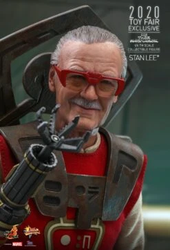 Stan Lee (2020 Toy Fair Exclusive) (MMS570) -ToyJoyland product image 1578