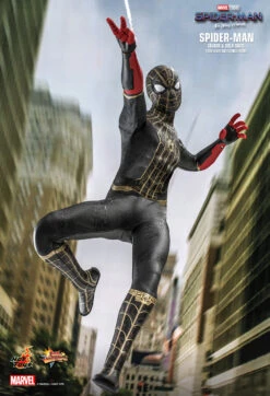 Spider-Man (Black & Gold Suit) (MMS604) -ToyJoyland product image 1733