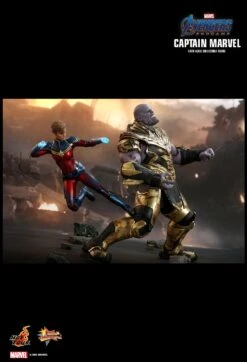 Captain Marvel (MMS575) -ToyJoyland product image 1796