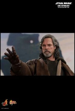 Luke Skywalker (MMS457) -ToyJoyland product image 1889