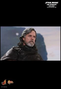 Luke Skywalker (Deluxe Version) (MMS458) -ToyJoyland product image 1974