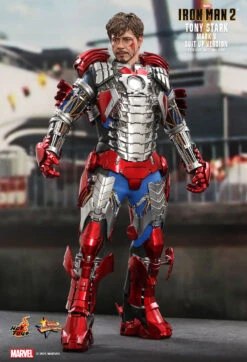 Tony Stark (Mark V Suit Up Version) (MMS599) -ToyJoyland product image 2035