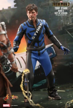 Tony Stark (Mark V Suit Up Version) (MMS599) -ToyJoyland product image 2039