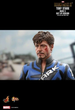 Tony Stark (Mark V Suit Up Version) (MMS599) -ToyJoyland product image 2040