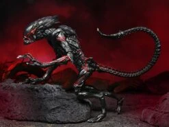 Night Cougar Alien (Kenner Tribute) -ToyJoyland product image 211