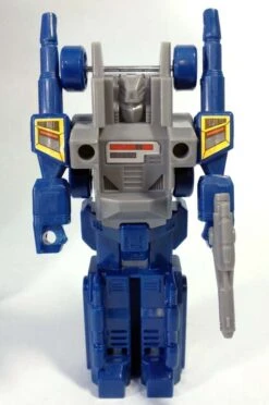 Transformers Encore Series Ultimate Class: Fortress Maximus 16 Transformers Encore Series Ultimate Class: Fortress Maximus -ToyJoyland product image 3111