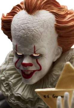 MAFEX: Pennywise No. 093 -ToyJoyland product image 429