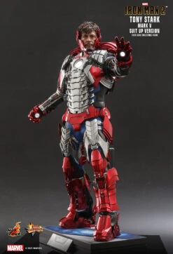 Tony Stark (Mark V Suit Up Version) (MMS599)