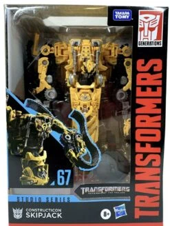 Transformers Generations Studio Series 67: Voyager Class Constructicon Skipjack